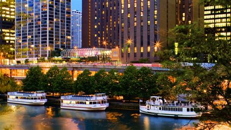 Downtown Chicago Hotel Deals | Hyatt Regency Chicago