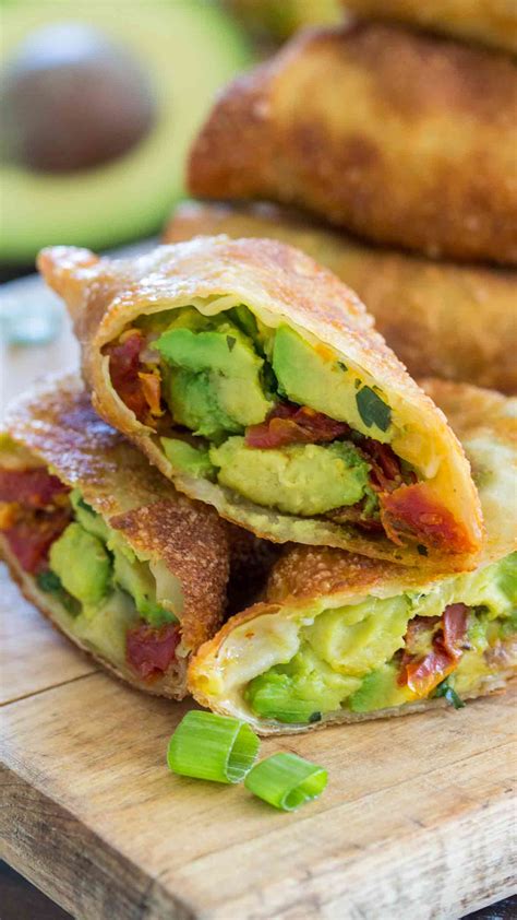 Cheesecake Factory Avocado Egg Rolls Copycat [Video] - Sweet and Savory Meals