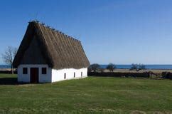 Cottage With Straw Thatched Roof, Bed And Breakfast House Stock Image - Image of fishermen, roof ...