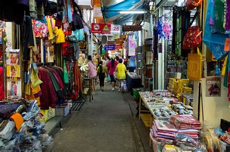 Chatuchak Market: The famous weekend market in Bangkok!