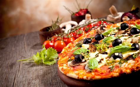 pizza-wallpaper-olives-mushrooms-cheese-tomatoes-parsley-dish-food - Joselito Alimentos