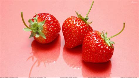 Strawberries Wallpapers - Wallpaper Cave