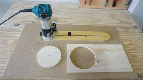 How to Cut a Circle in Wood - Tips, Tricks and Hacks - The Precision Tools