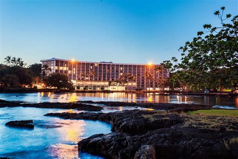 Castle Hilo Hawaiian Hotel | Classic Vacations