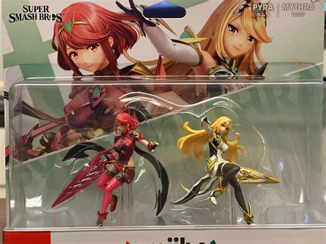 Pyra and Mythra amiibo, Hobbies & Toys, Memorabilia & Collectibles, Fan ...