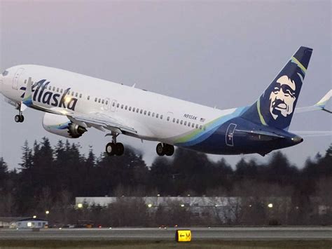 Alaska Airlines incident: FAA grounds certain Boeing 737 Max 9 planes : NPR