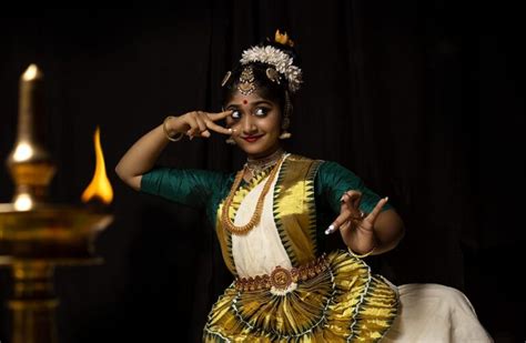 Varnam: The Occult Origins of Mohiniyattam–91 - India Art Review