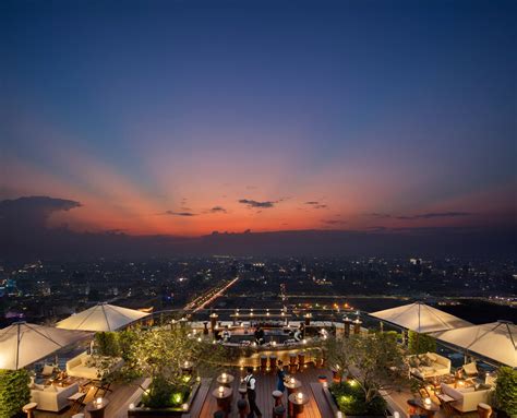 Sky Bar in Phnom Penh | Sora Rooftop Bar at Rosewood