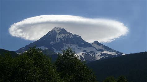 On and Off the Radar With CBS4 Weather: Rare Clouds: Lenticular Clouds