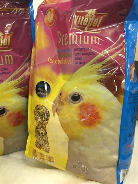 Premium Complete Food for Cockatiel 2.2lb