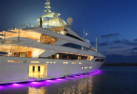 How to feel like YOU own your own Luxury Yacht