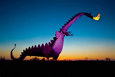 From Catsup To Dragons: Roadside Attractions In Illinois