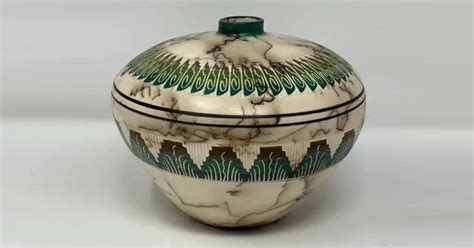 9 Navajo pottery designs you'll want to check out - Wheel & Clay