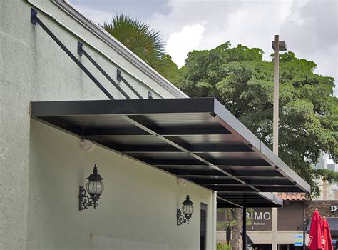 Metal Roofs and Canopies