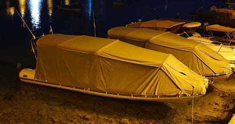 Boat Camping Guide: the tent to sleep on board | Yachting News