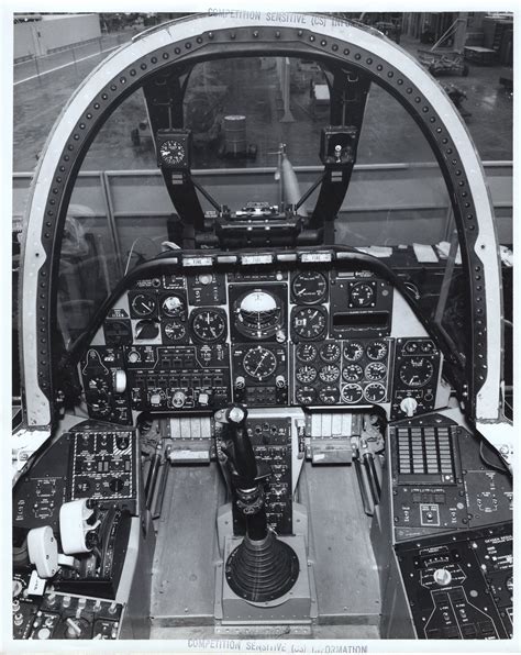 A-10 Warthog Prototype Cockpit [2375x2988] : r/MilitaryPorn