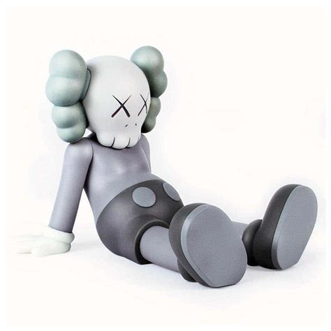 KAWS Sculptures - 172 For Sale at 1stdibs