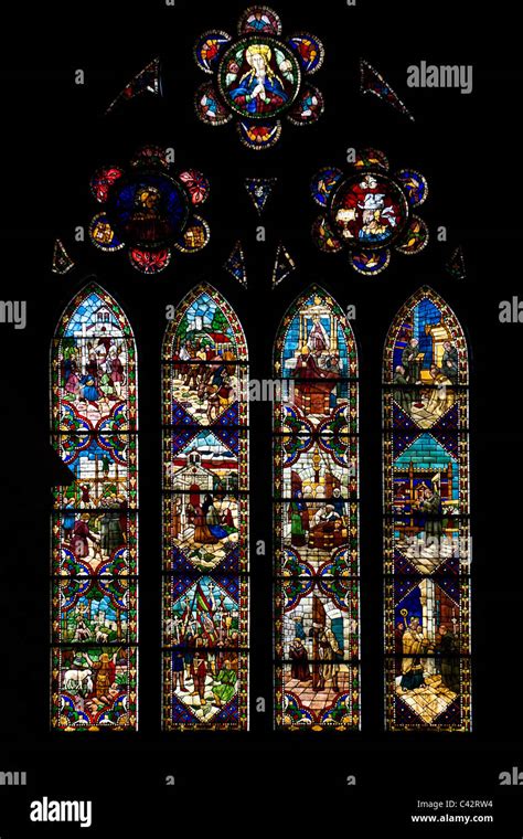 Stained glass window of Santa María de León Cathedral. León, Spain Stock Photo - Alamy