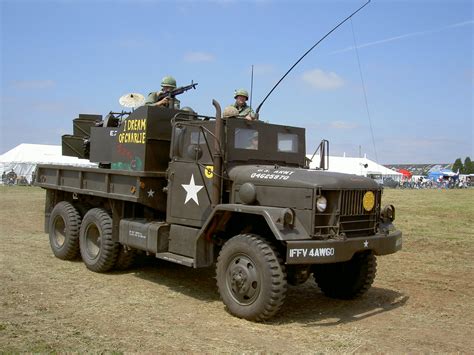 WarWheels.Net - M35A1 2.5 Ton Quad .50 Guntruck Photos