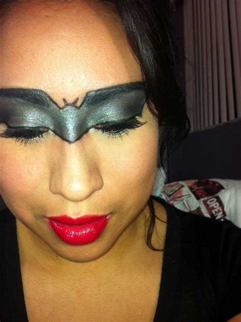 Eye Dazzle's Beauty Blog: Batman Inspired Makeup