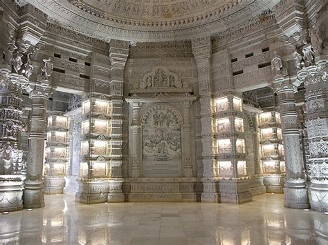 Architecture Feature – Akshardham Temple, Delhi