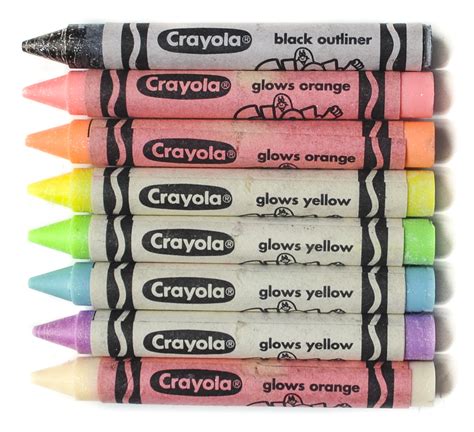 Crayola Glow in the Dark Crayola Crayons | Jenny's Crayon Collection