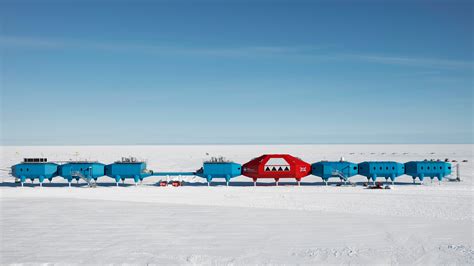 Halley VI British Antarctic Research Station | Hugh Broughton Architects