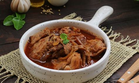 Bumbu Semur Ayam Resep Dengan Kuah Nikmat dan Meresap