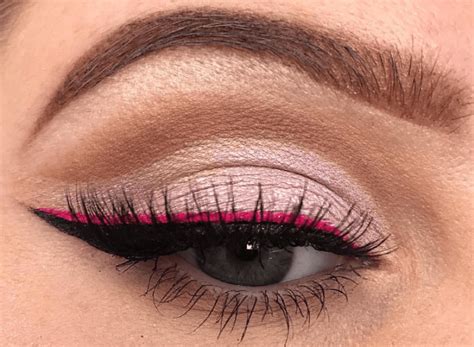 Colored Eyeliner Looks: Ways To Style Them I Lustereyes