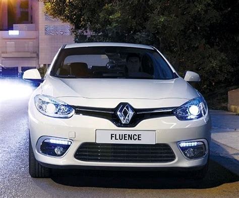 Renault Fluence (2017) Price, Specs, Review, Pics & Mileage in India