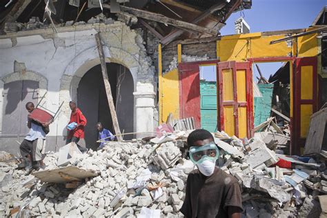 haitiearhquake-28: earthquake in Haiti, 2010: photojournalism: