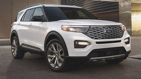 2023 Explorer Hybrid Ford Photos and Videos - MotorTrend