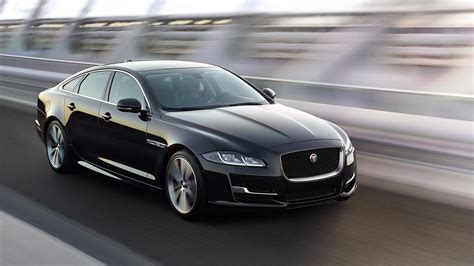 Jaguar XJ Gallery | Jaguar XJ Saloon Car | Jaguar Indonesia