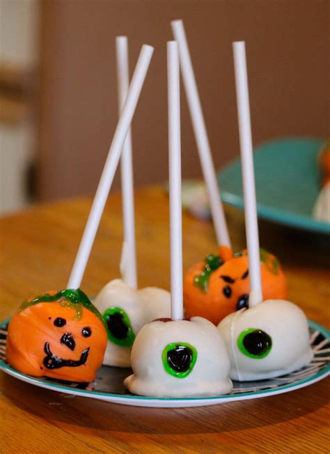 Recipe: Halloween Cake Pops | Friday | kokomotribune.com