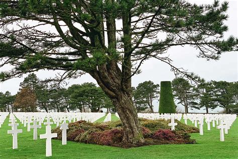 How to Visit Normandy Beach & World War II Memorials