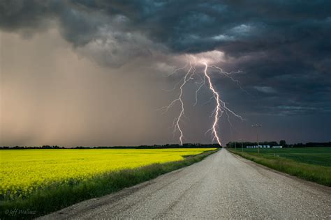 Lightning Photography under gray cloudy sky HD wallpaper | Wallpaper Flare