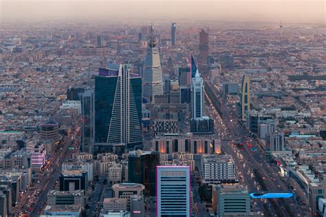 Riyadh Skyline Stock Photo - Download Image Now - Riyadh, Urban Skyline, City - iStock