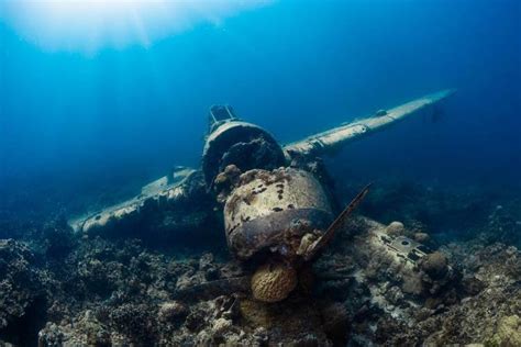 12 Tips For Safe Wreck Diving - Diving Lore