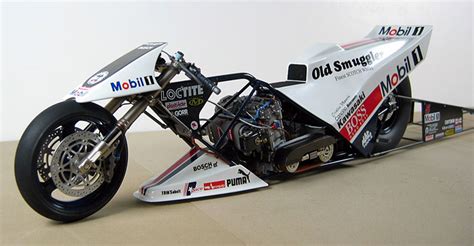 Racing Scale Models: "Top Fuel" Drag Racing Motorcycle by Jimmy Cancino