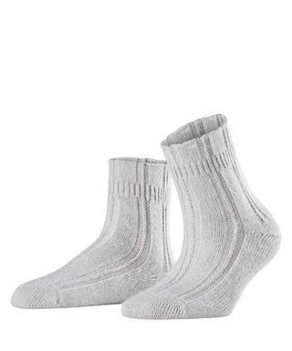 The Best Winter Socks, According to Amazon Reviews | Who What Wear