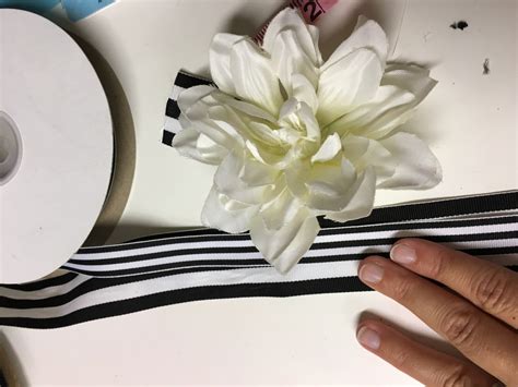 Oh You Fancy DIY Corsage Pin – Suburban AF