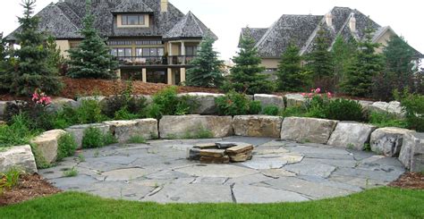 Pin by luis alberti on casas de piedra y bambu | Stone landscaping ...