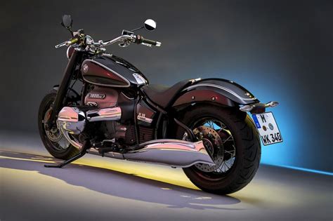 The 10 Best Retro Motorcycles You Can Buy