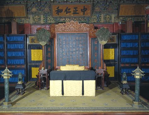 The Palace Museum comes to Hong Kong | macaomagazine.net