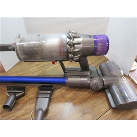 DYSON CORDLESS VACUUM & ATTACHMENTS