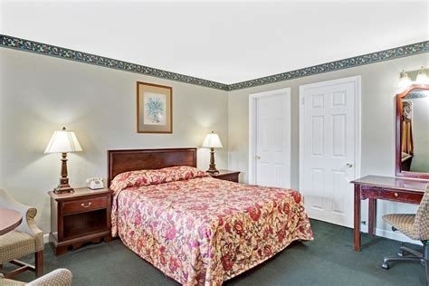 Discount Coupon for Knights Inn Seekonk Ma in Seekonk, Massachusetts ...