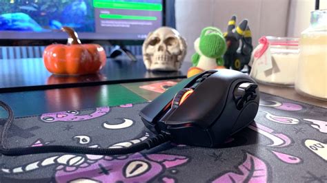 Razer Naga Pro Wireless review | TechRadar