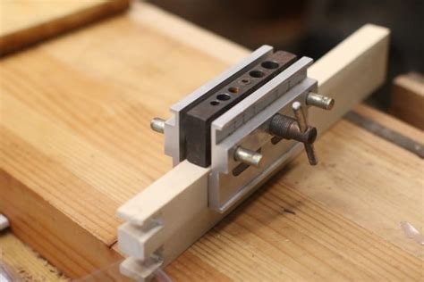 How to Use a Dowel Jig | SawsHub