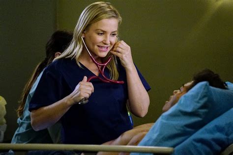 Grey’s Anatomy: 17 Moments Where Arizona Robbins Shined