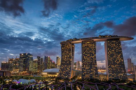 Singapore's Amazing Gardens by the Bay and Marina Bay Sands | Andy's ...